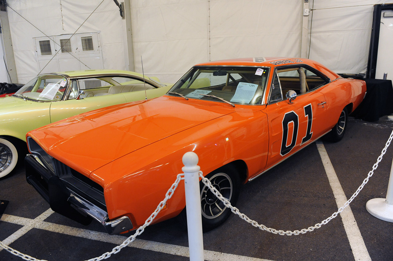 04-lee-1-dukes-of-hazzard-charger.jpg