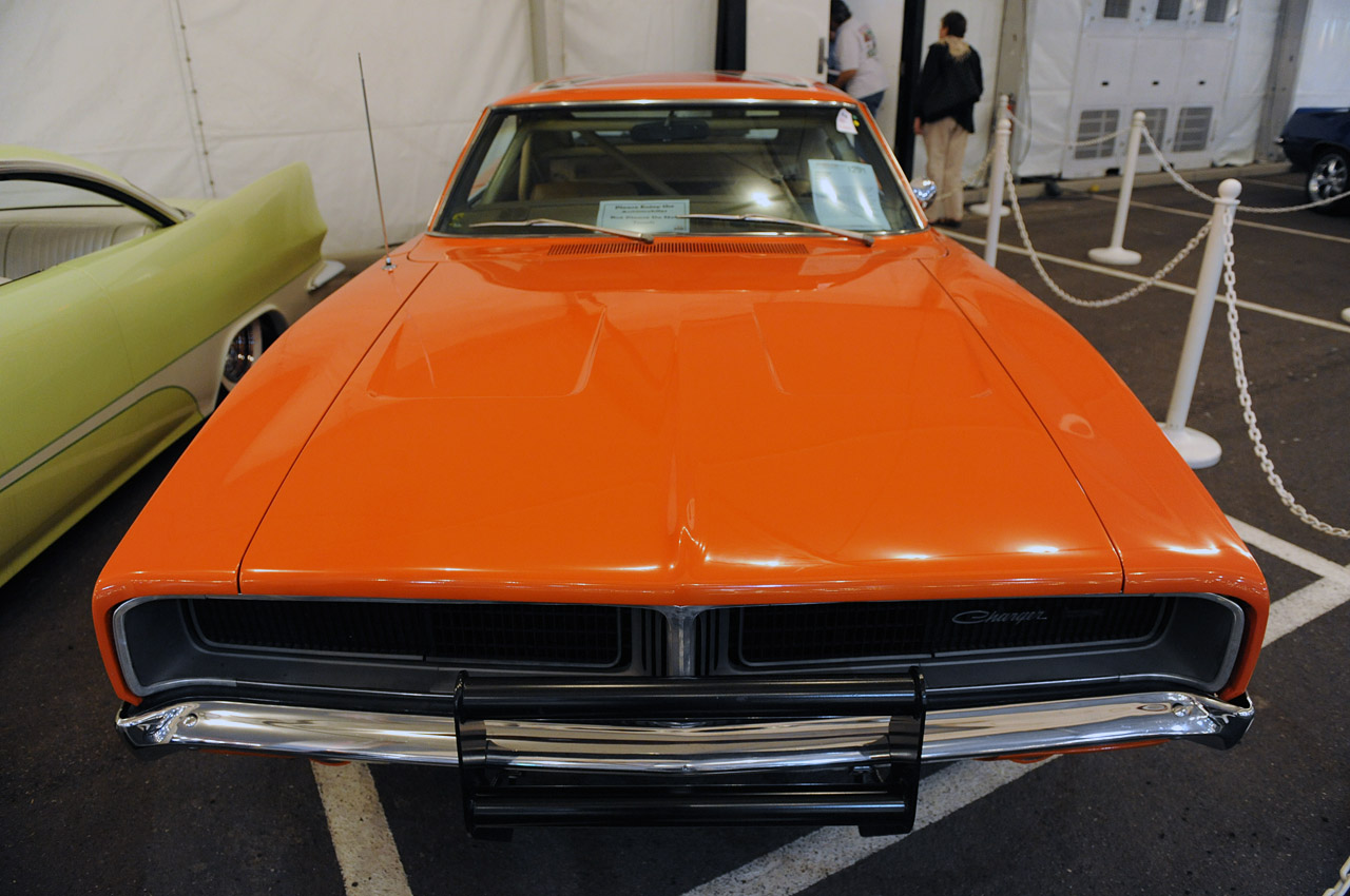 07-lee-1-dukes-of-hazzard-charger.jpg
