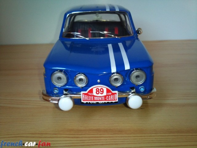 Renault R8 Gordini Rally Monte Carlo (2).jpg