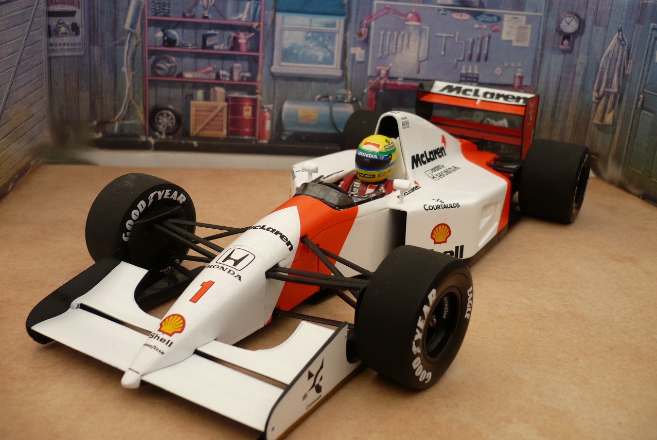 McLaren Honda MP4-7 1992 069.jpg