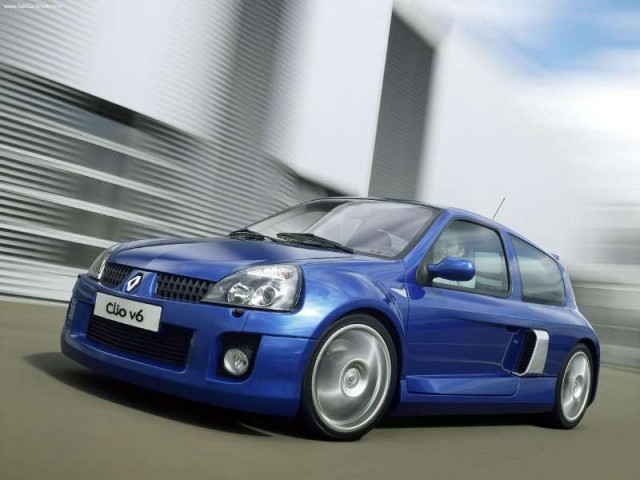 Renault-Clio_V6_Renault_Sport_2003_800x600_wallpaper_01.jpg