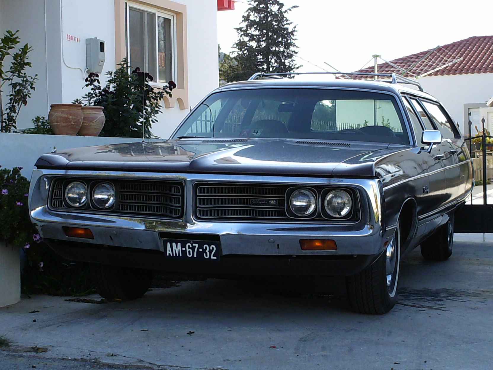 1972 Chrysler Town & Country_4.jpg