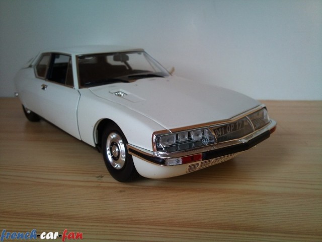 Citroen SM (1).jpg