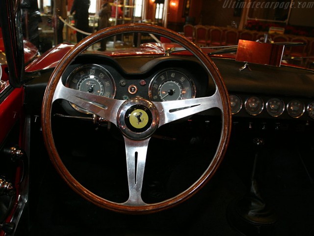Ferrari-250-GT-LWB-California-Spyder_5.jpg