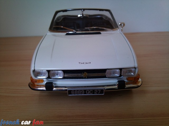 Peugeot 504 cabriolet (3).jpg