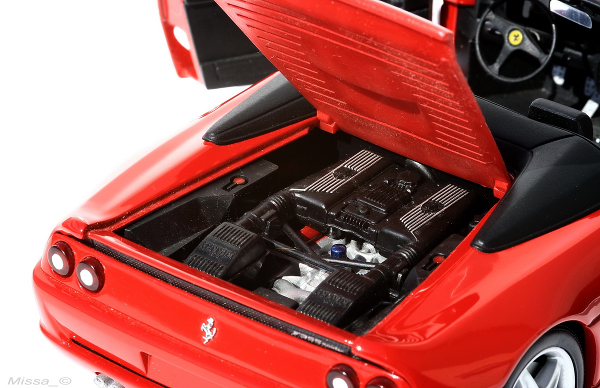 019_UT_Ferrari F355_Spyder.jpg