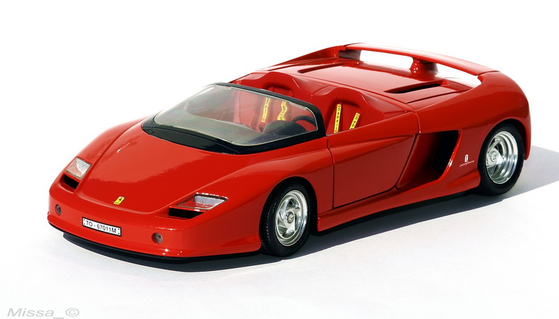 005_Guiloy_Ferrari Mythos.jpg