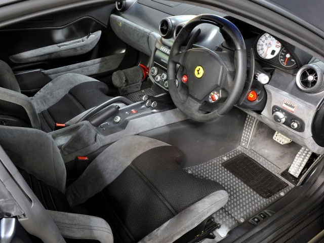 ferrari_599-gto-australia-2011_r1.jpg