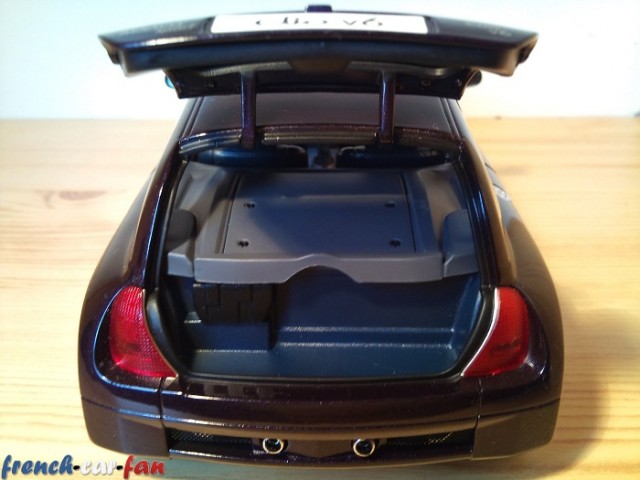 Renault Clio 3.0 V6 24V (9).jpg