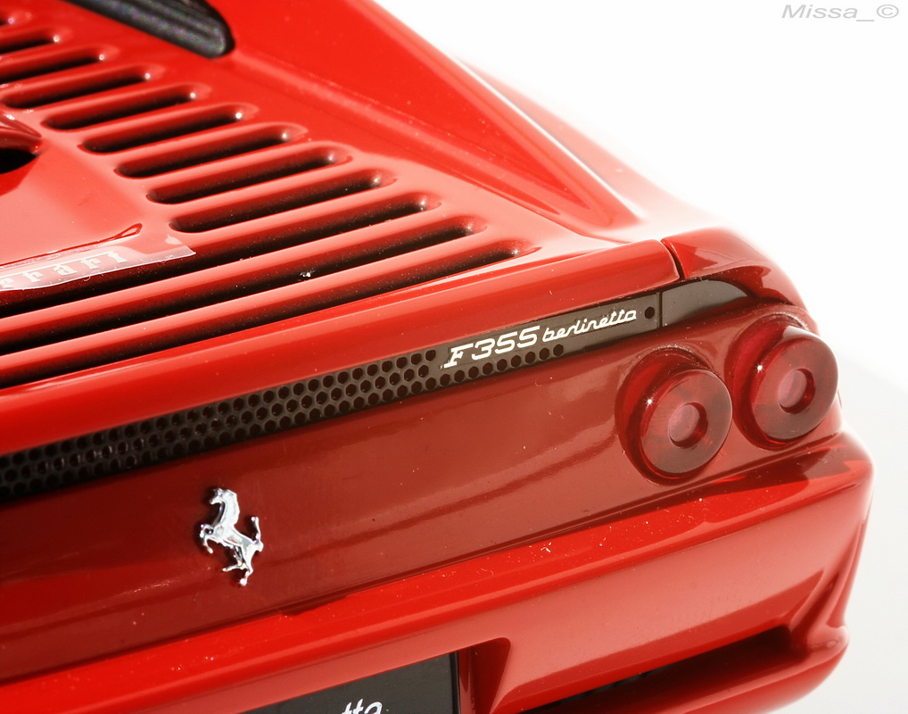 036_Kyosho_Ferrari F355_sun.jpg