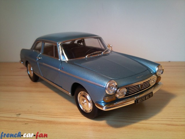 Peugeot 404 Coupé (1).jpg