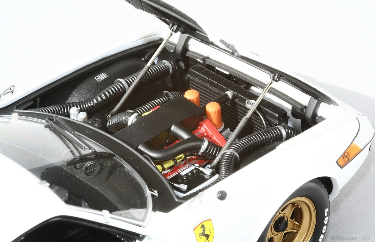 034_Kyosho_Ferrari 356 GTB4_Competizione.jpg
