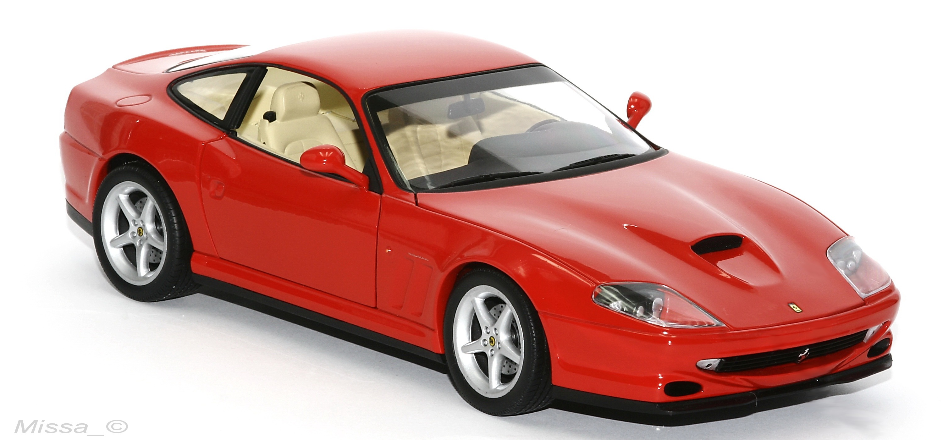 004_UT_Ferrari 550 Maranello.jpg