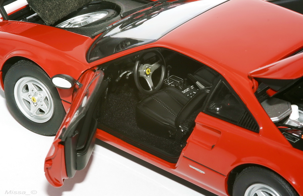 041_Kyosho_Ferrari 308 GTB.jpg