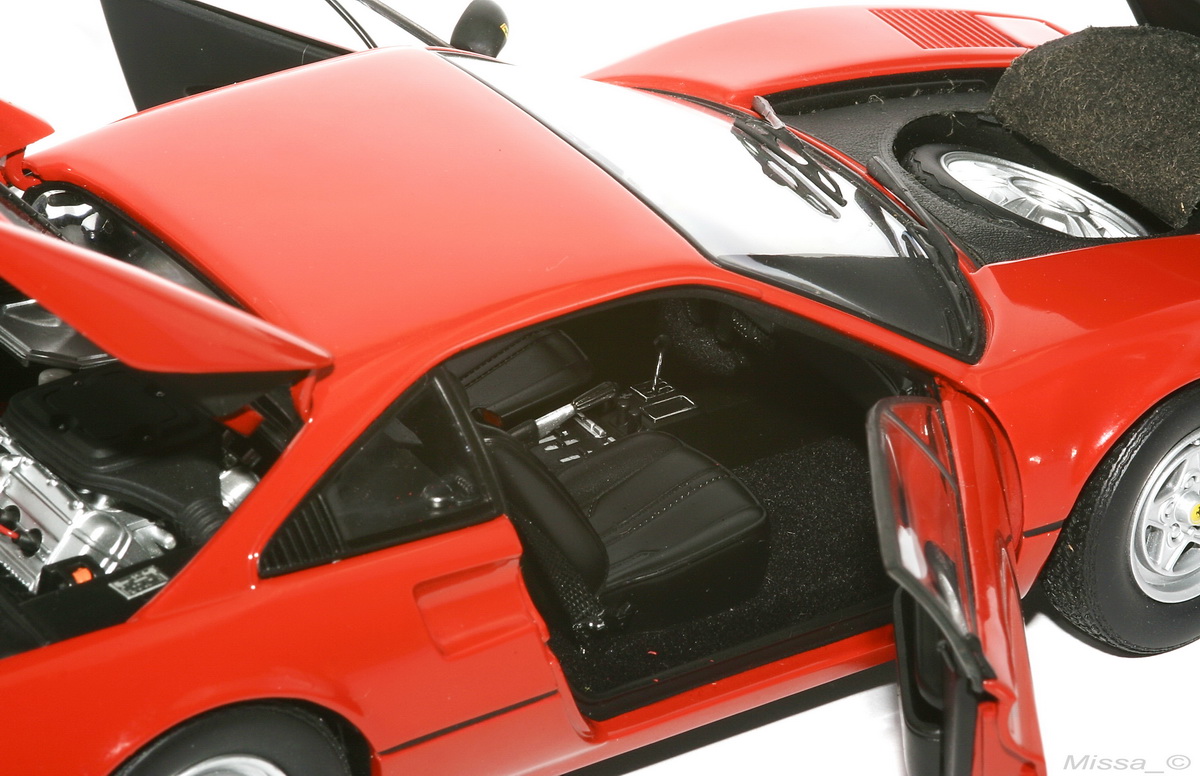 043_Kyosho_Ferrari 308 GTB.JPG