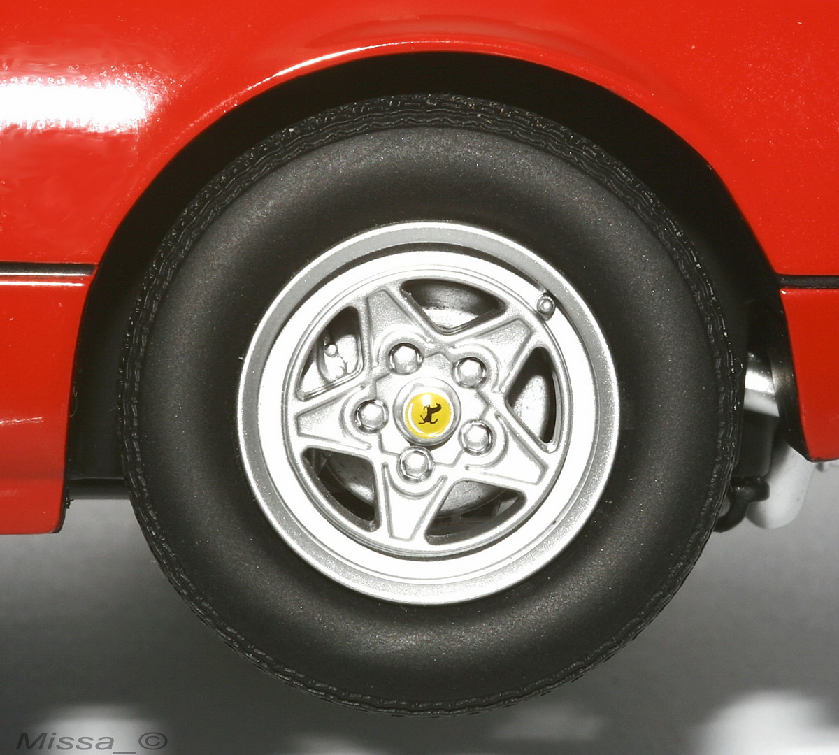 049_Kyosho_Ferrari 308 GTB.jpg