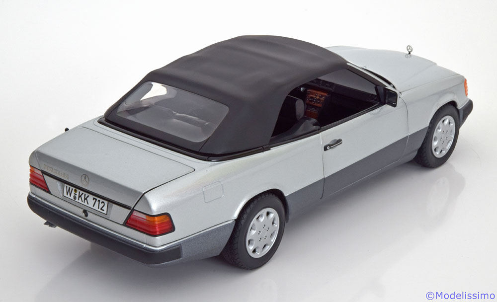 Cabrio-mit-abnehmbarem-Softtop-Mercedes-300-CE-A124-Norev-183565-2.jpg