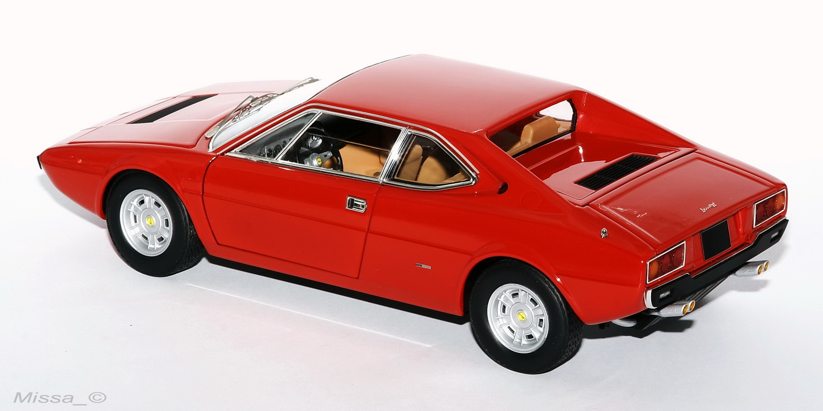 022_Elite_Ferrari 308 GT4 Dino.jpg