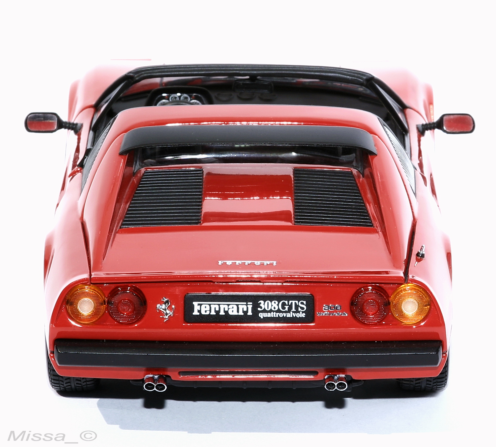 019_Kyosho_Ferrari 308 GTS QV.jpg