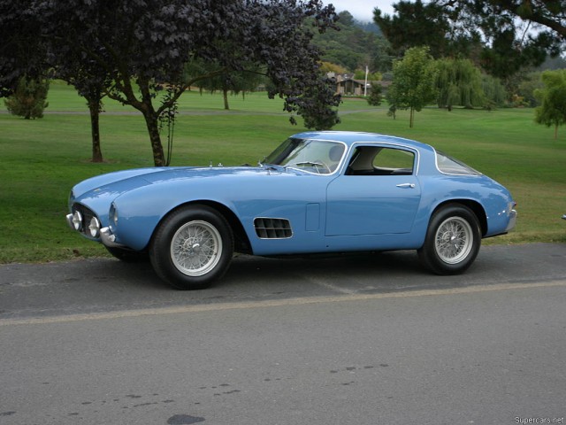 ferrari 250 gt 4.jpg