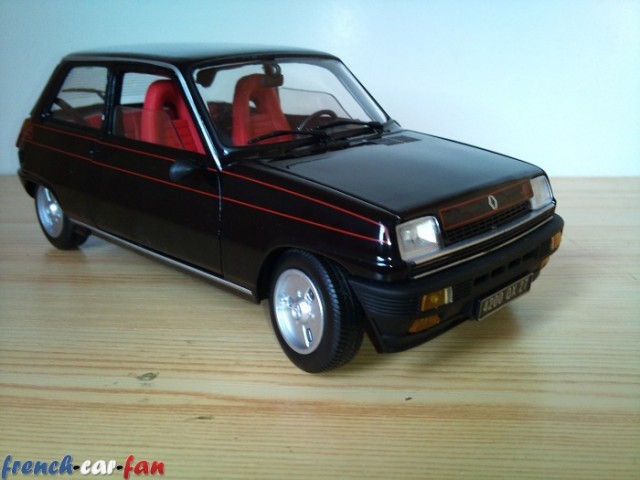 Renault R5 Alpine (1).jpg