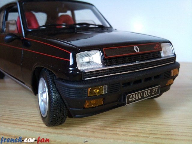 Renault R5 Alpine (2).jpg