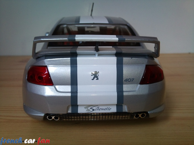 Peugeot 407 Silhoute (6).png