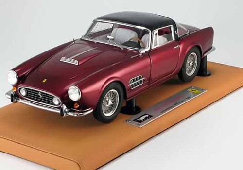 Ez sajnos nincs meg! Még! De nem nyugszom amíg nem lesz! Ez annyira gyönyörű! Persze ez nem Elite, hanem Super Elite. A hozzámért áron...