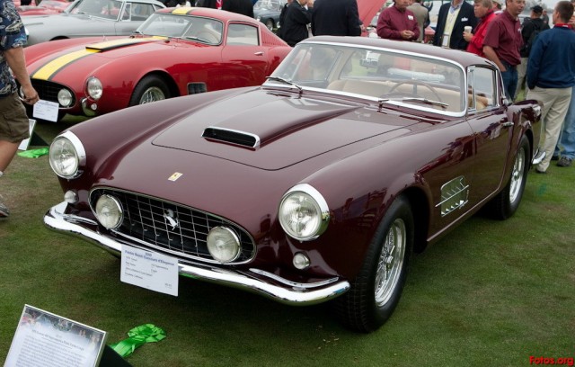 www.fotos.org_1955-Ferrari-410-Superamerica-Berlinetta-maroon-fVl_1955-Ferrari-410-Superamerica-Berlinetta-maroon-fVl.jpg