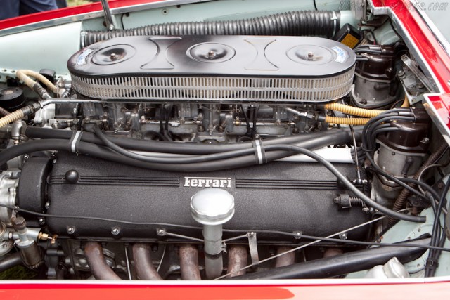 Ferrari-410-SuperAmerica-Ghia-Coupe_11.jpg