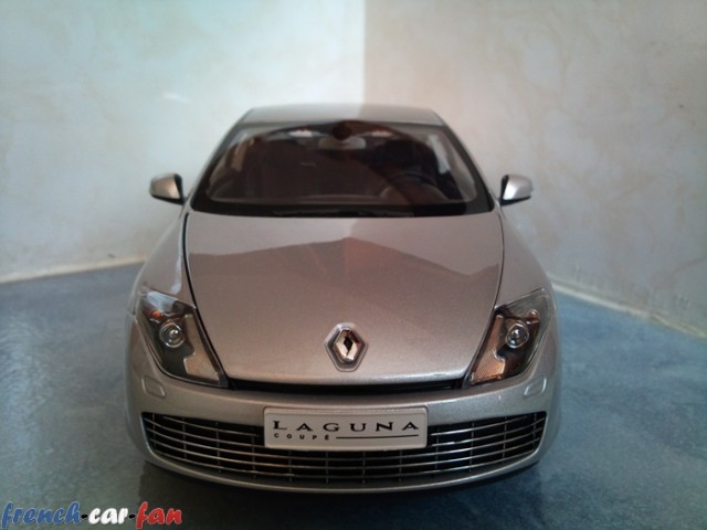 Renault Laguna Coupé 2 (1).jpg