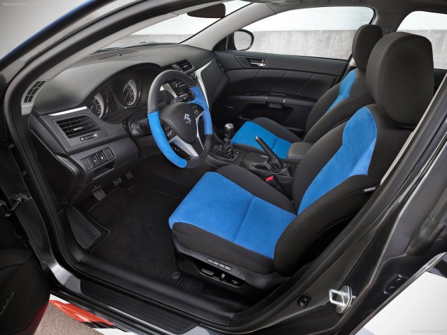 Suzuki-Kizashi_Apex_Concept_2011_1600x1200_wallpaper_0a.jpg