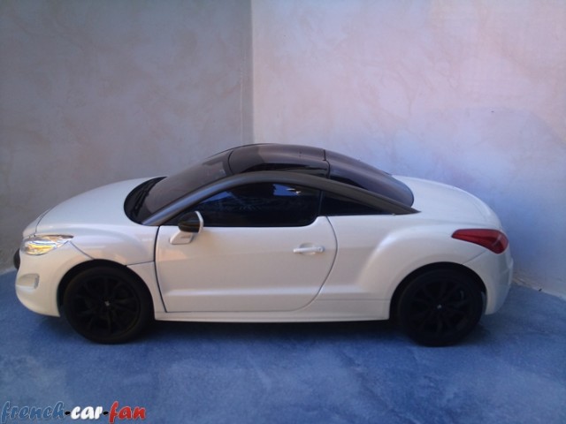 Peugeot 308 RCZ (3).jpg