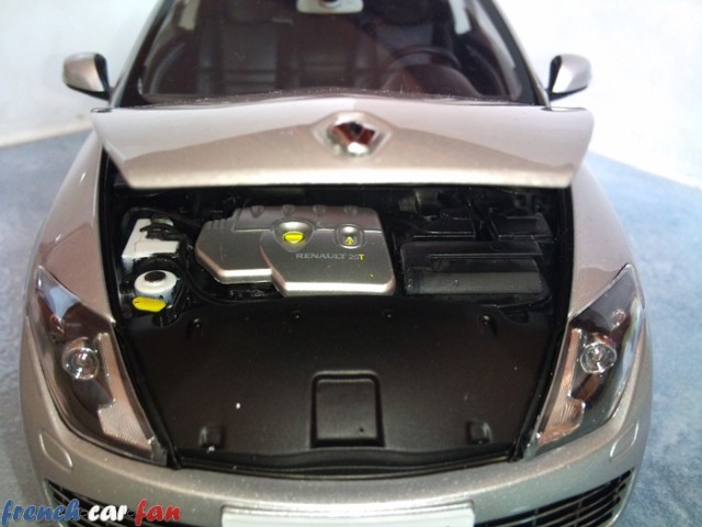 Renault Laguna Coupé 2 (8).jpg