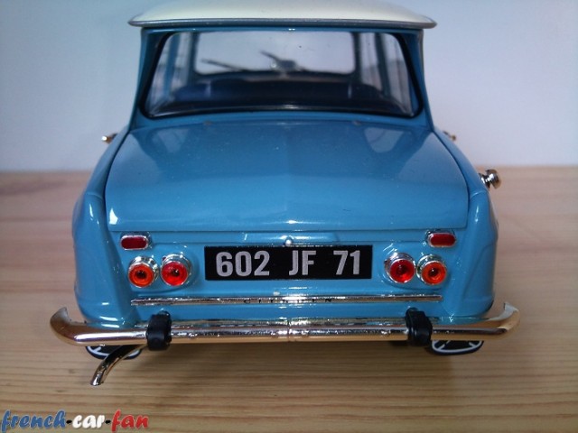 Citroen AMI6 (7).jpg