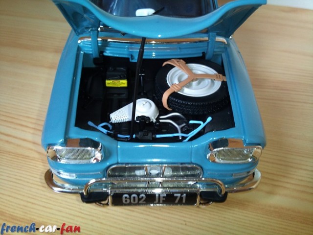 Citroen AMI6 (11).jpg
