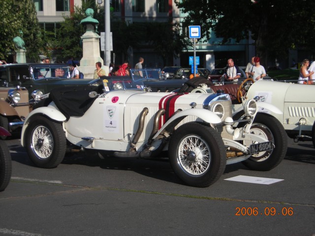 Mercedes SSK (2).JPG