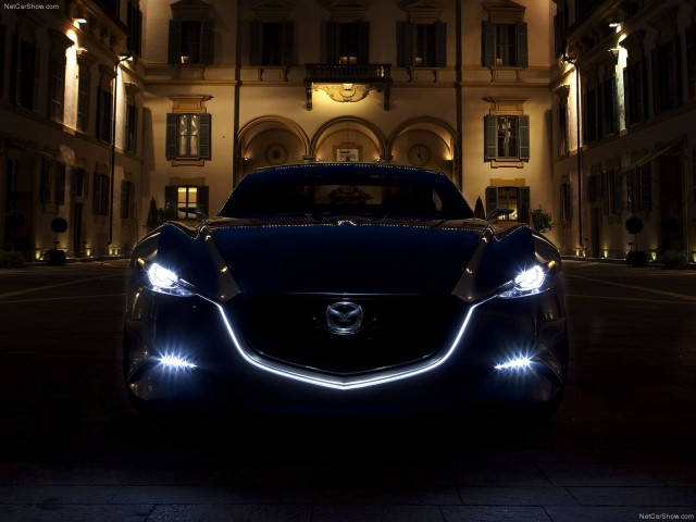 Mazda-Shinari_Concept_2010_1600x1200_wallpaper_11.jpg