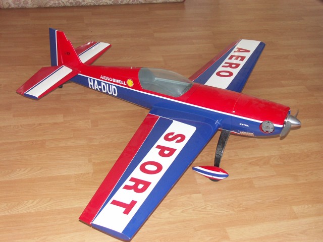 extra300 (2).jpg