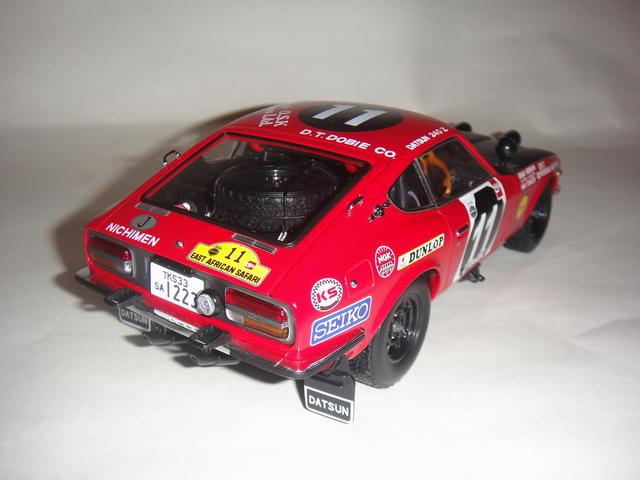 Nagyon szép modell, annyi szent és az utolsó kütyüig korrekt a kivitelezés.