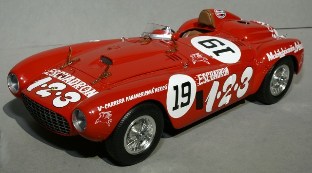 375_1.jpg (348.68 KiB) Megtekintve 3976 alkalommal BBR - Ferrari 375 Plus Panamericana #19 (1954)