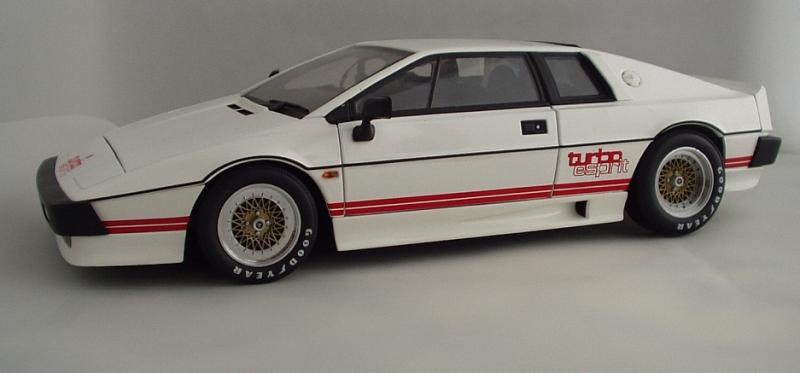 06.LOTUS ESPRIT TURBO 1980 - Autoart.jpg