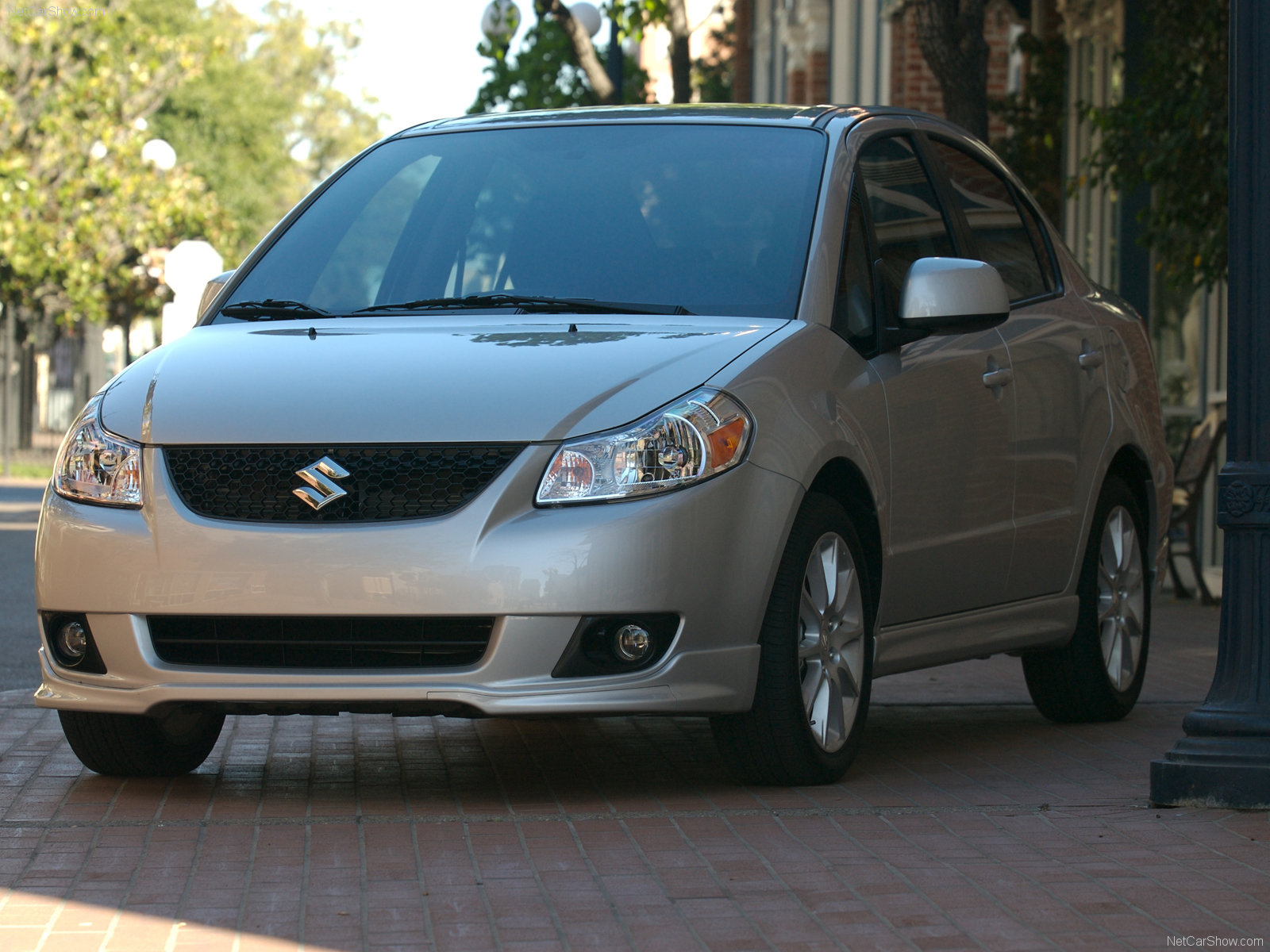 Suzuki-SX4_Sedan_2008_1600x1200_wallpaper_07.jpg