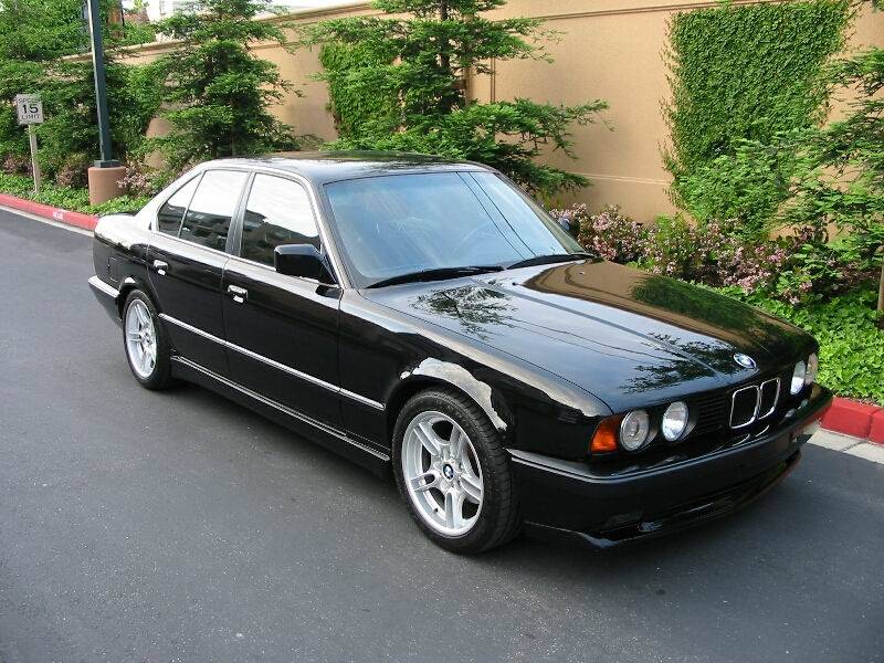 bmw_e34_003.jpg