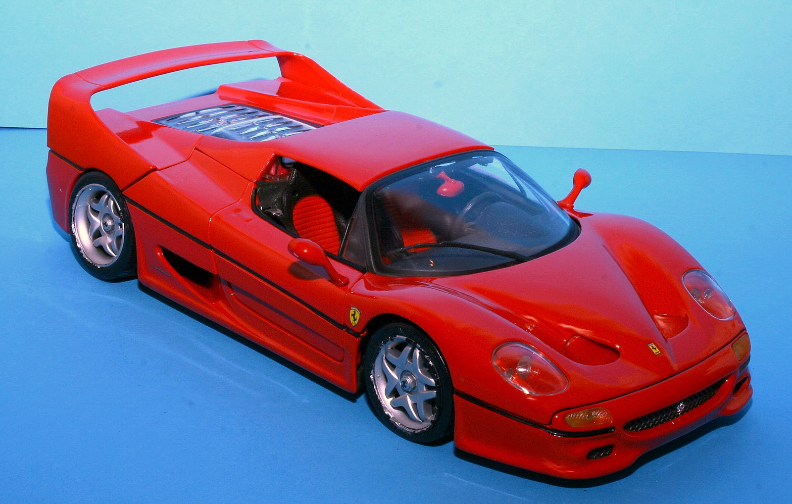 Ferrari_F50Hard Top_1995 (1).jpg