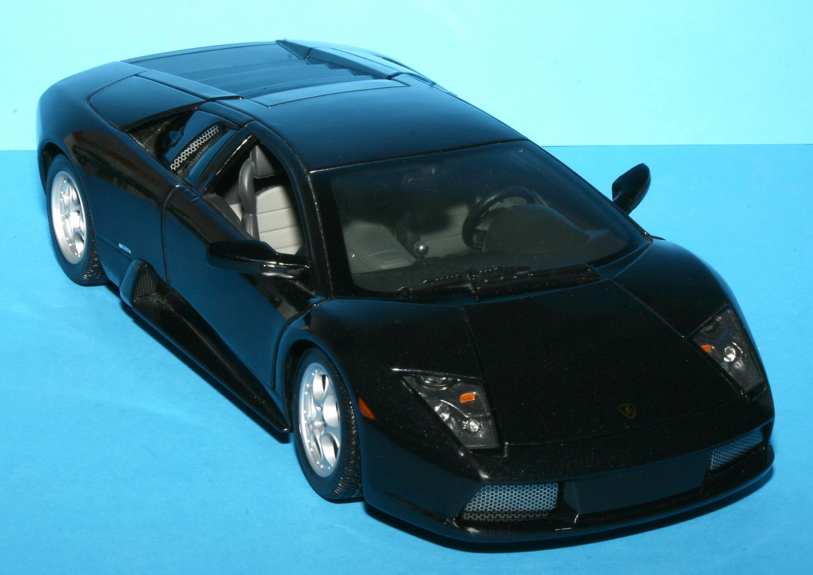 Lamborghini Murciellago (2).jpg