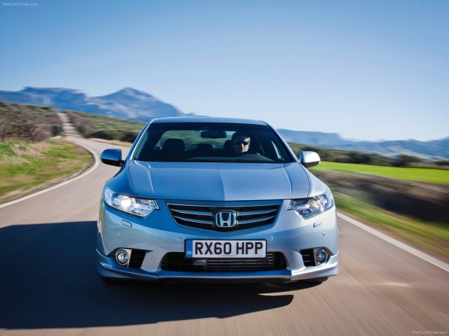Honda-Accord_Type_S_2011_1600x1200_wallpaper_10.jpg