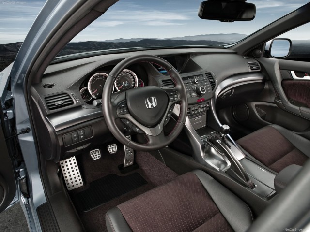 Honda-Accord_Type_S_2011_1600x1200_wallpaper_13.jpg