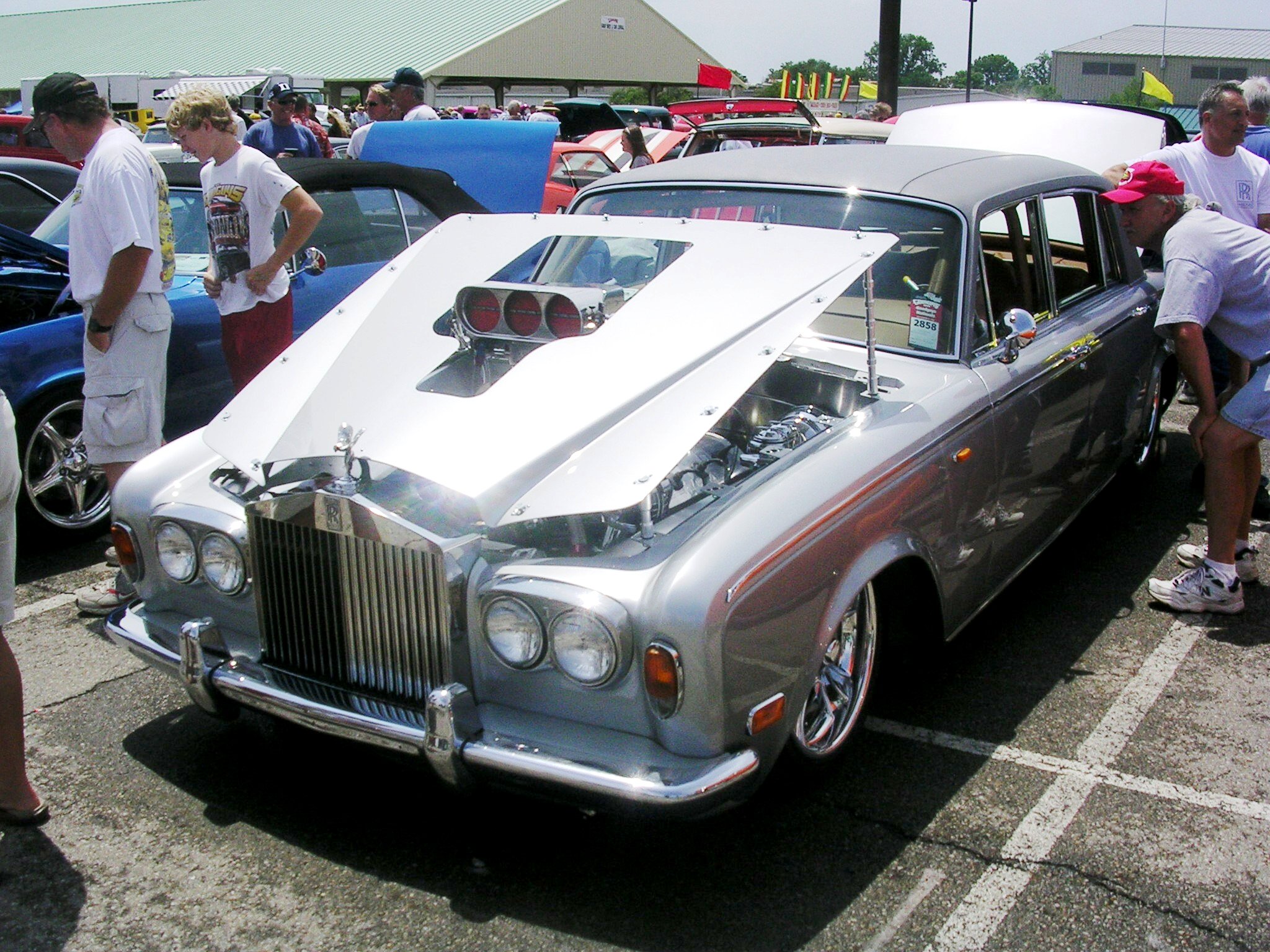1970 Rolls-Royce Silver Shadow Pro Street Low Rider_3.jpg