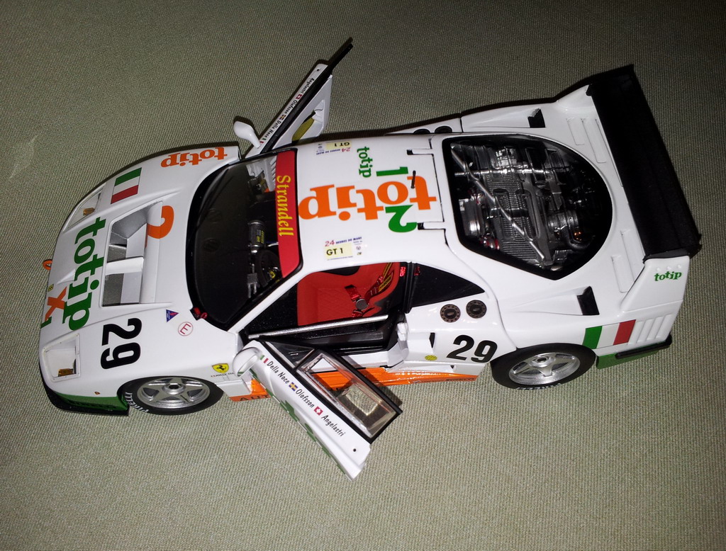 F40LM17.jpg